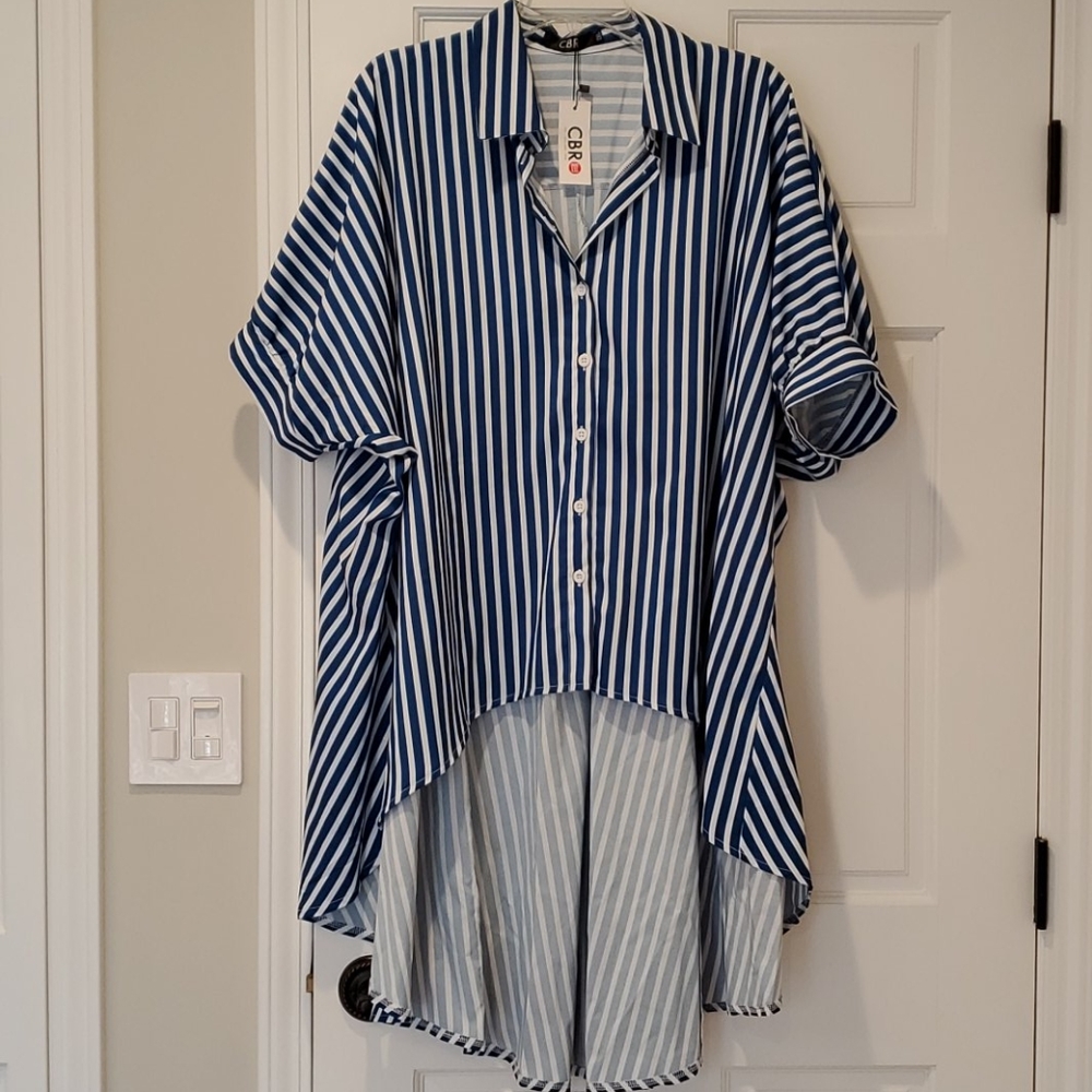 Asymmetrical flared blouse